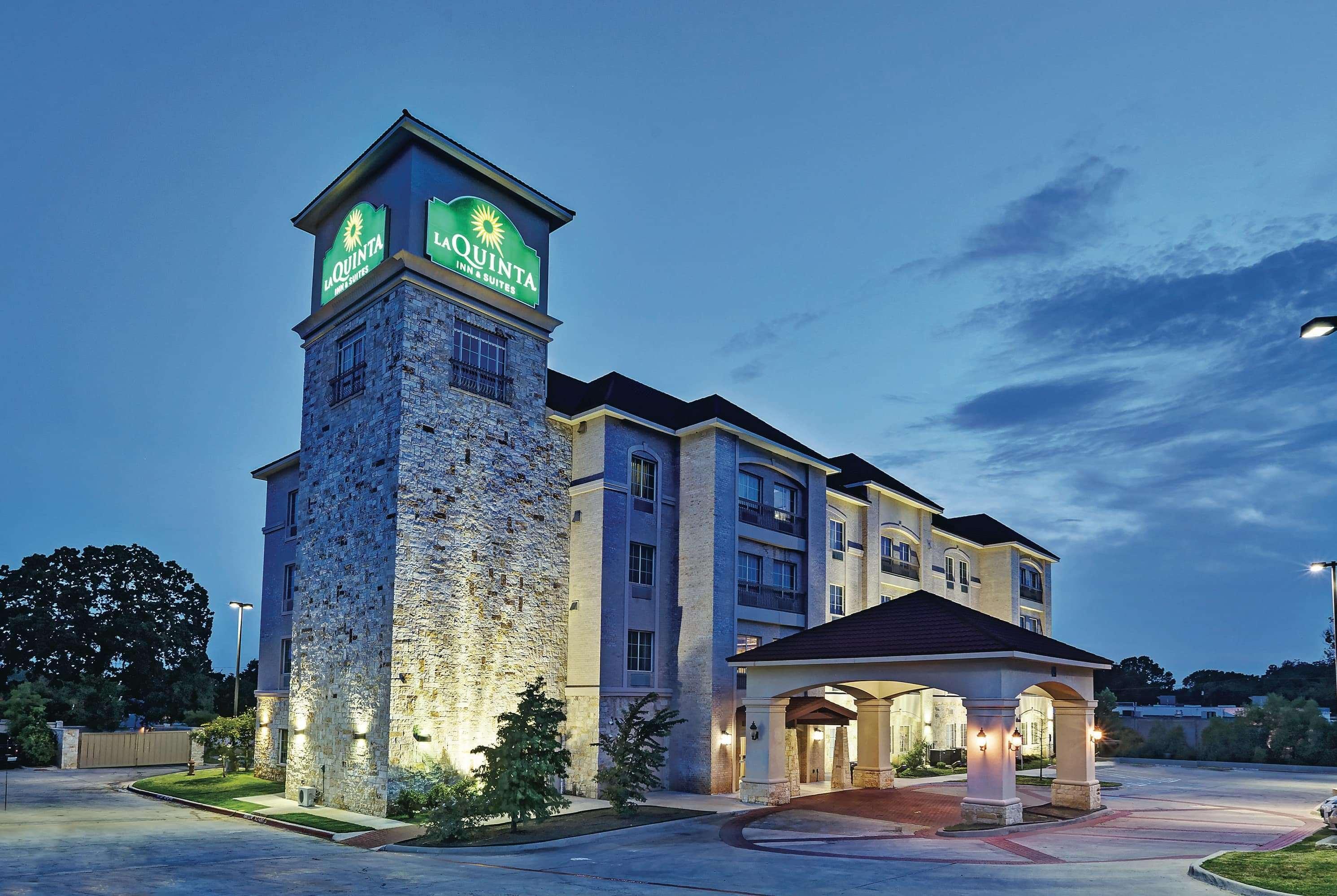 La Quinta By Wyndham Dfw Airport West - Euless Hotel Ngoại thất bức ảnh