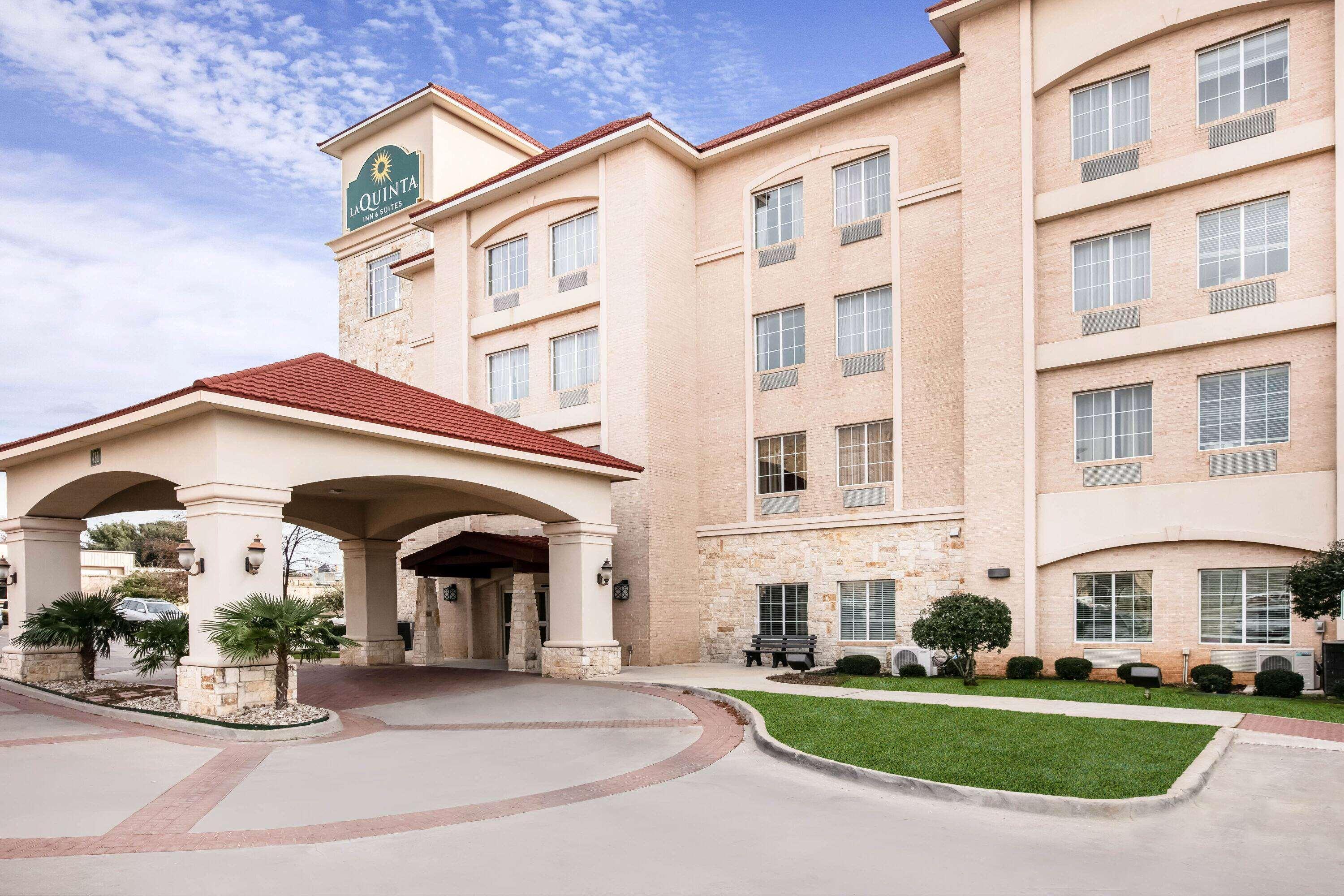 La Quinta By Wyndham Dfw Airport West - Euless Hotel Ngoại thất bức ảnh