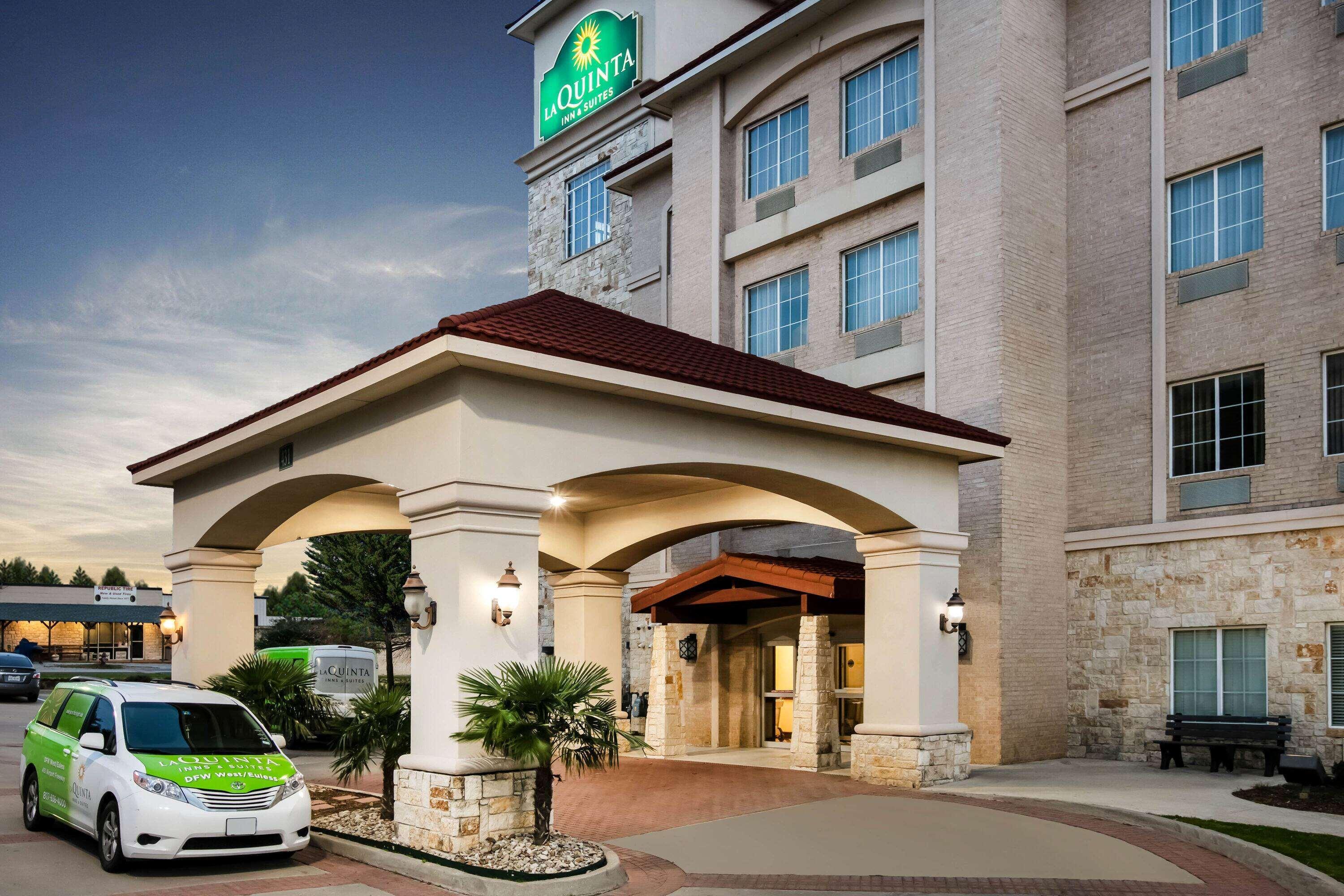 La Quinta By Wyndham Dfw Airport West - Euless Hotel Ngoại thất bức ảnh